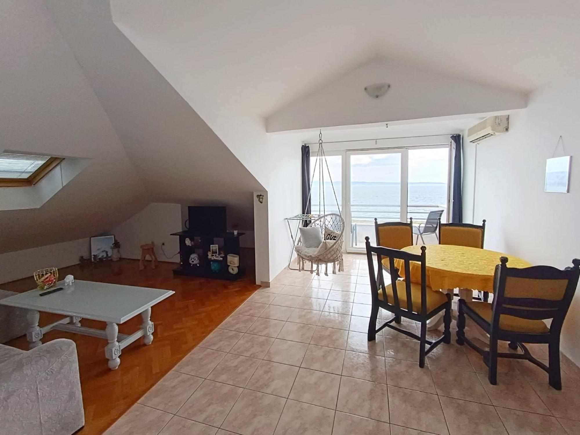 Apartment Lo - With Swimming Pool Split Eksteriør bilde